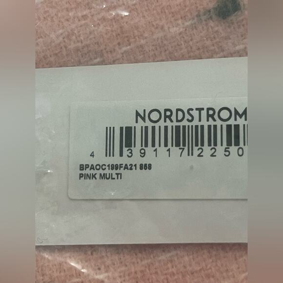 BP.  NORDSTROM Women’s Soft Confetti Fringe Scarf Wrap In Pink Multi - Picture 4 of 5